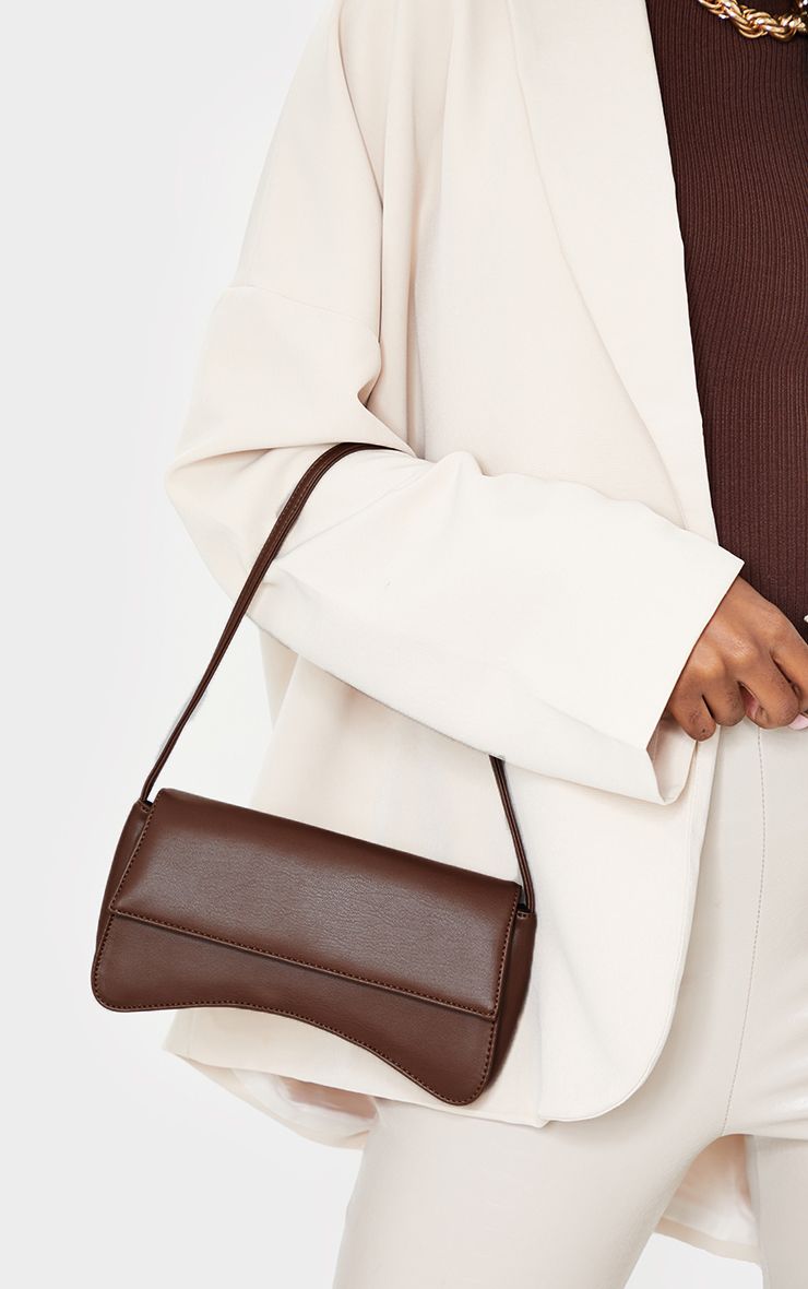 https://mediahub.prettylittlething.com/cmp3666_chocolate_xl_3