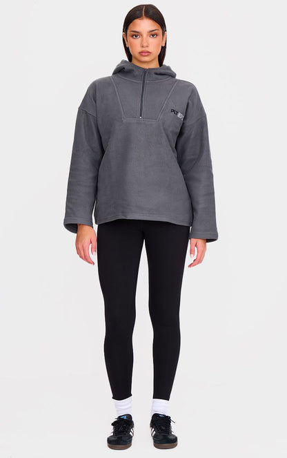 https://mediahub.prettylittlething.com/cmq0106_charcoal_xl_2
