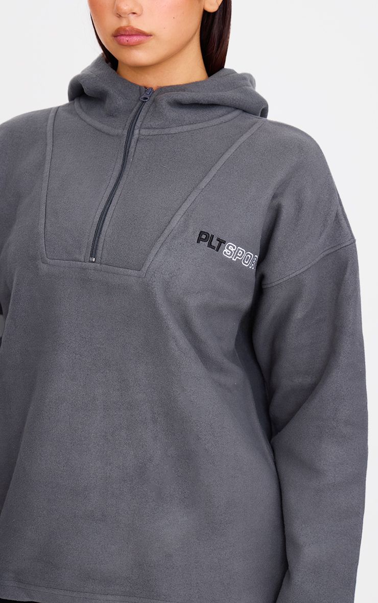https://mediahub.prettylittlething.com/cmq0106_charcoal_xl_3