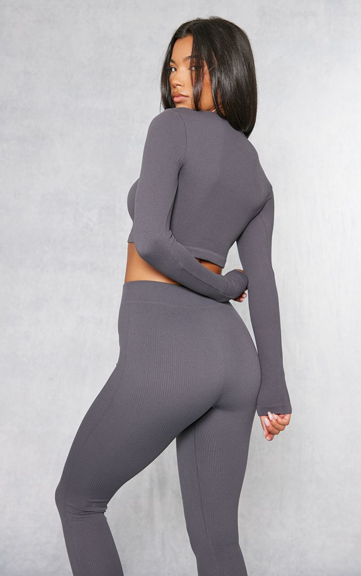 https://mediahub.prettylittlething.com/cmt5043_charcoal%20grey_xl_1