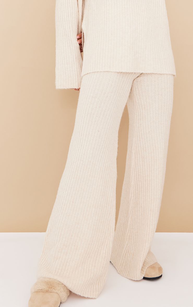 https://mediahub.prettylittlething.com/cmz3322_oatmeal_xl_3