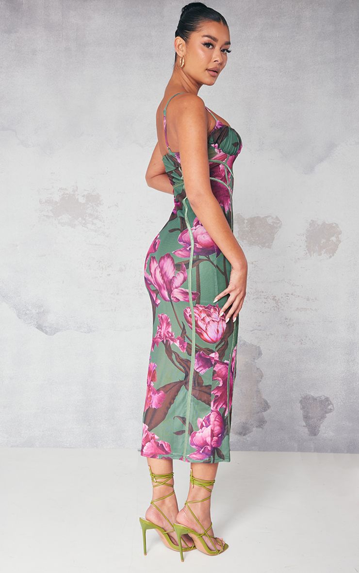 https://mediahub.prettylittlething.com/cna9119_green_xl_1