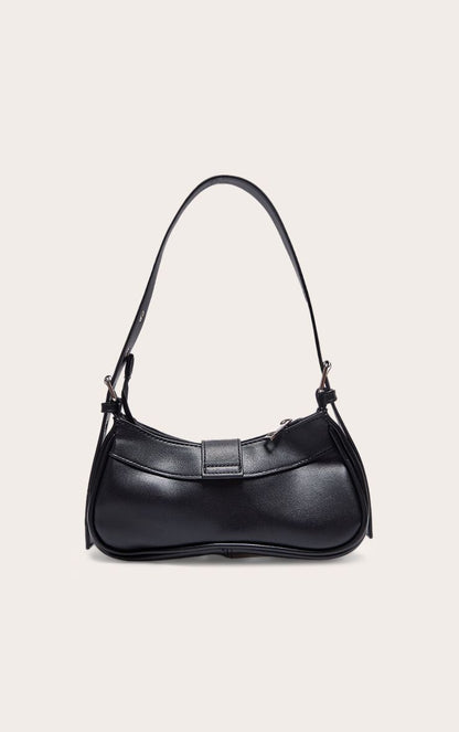 https://mediahub.prettylittlething.com/cnc1890_black_xl_2
