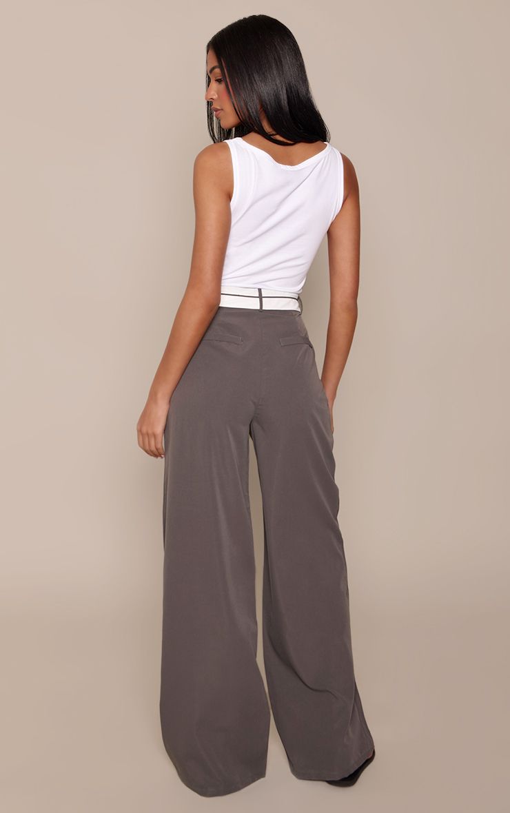 https://mediahub.prettylittlething.com/cnc4062_charcoal_xl_2