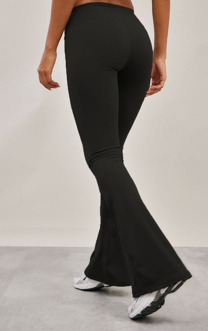 https://mediahub.prettylittlething.com/cnc5367_black_xl_2