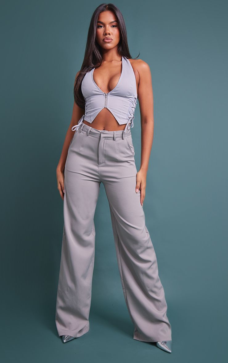 https://mediahub.prettylittlething.com/cnc5580_light%20grey_xl_2