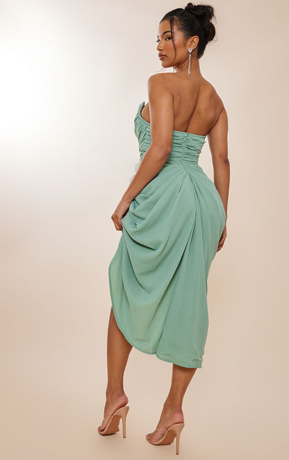 https://mediahub.prettylittlething.com/cnd0004_sage%20green_xl_1