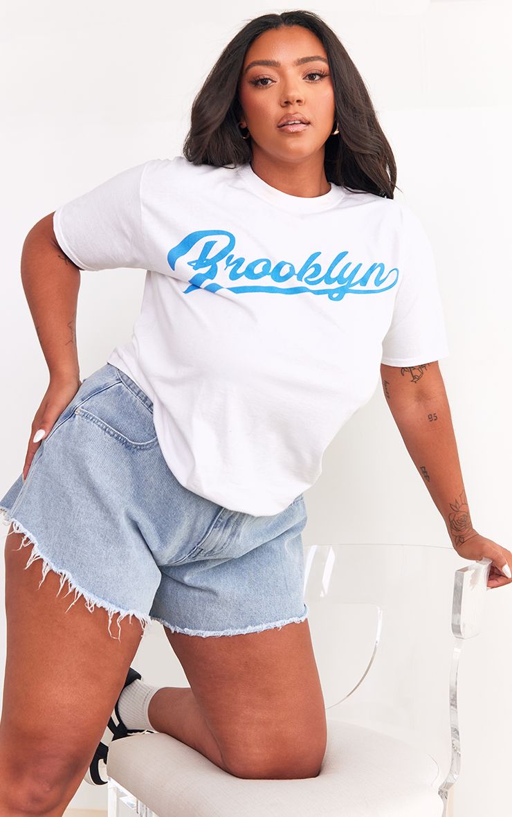 https://mediahub.prettylittlething.com/cnd9860_light%20blue%20wash_xl_3
