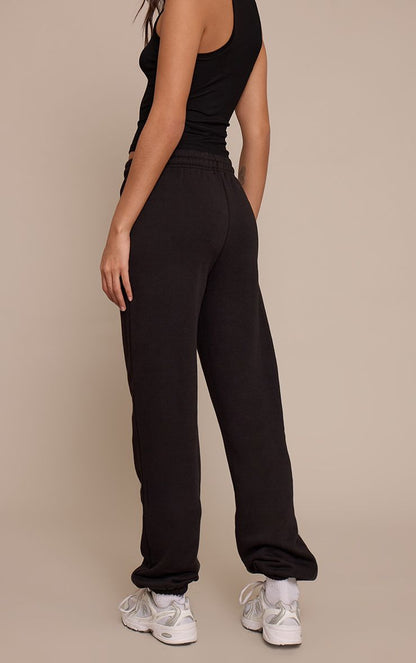 https://mediahub.prettylittlething.com/cne5670_black_xl_2
