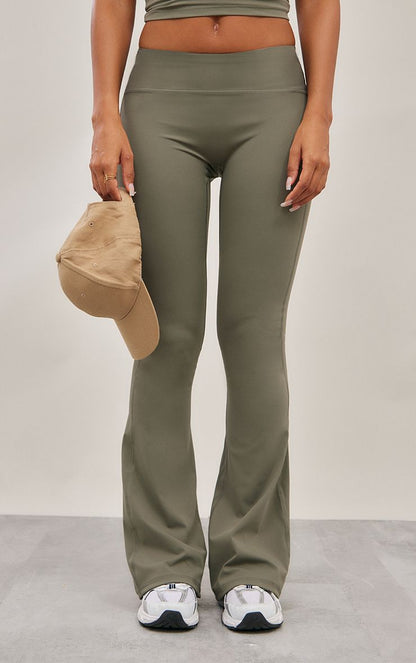 https://mediahub.prettylittlething.com/cnf1038_olive_xl