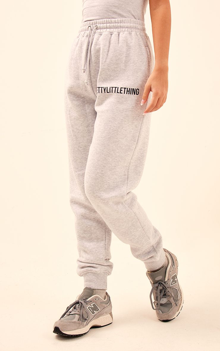 https://mediahub.prettylittlething.com/cnf2357_ash%20grey_xl_1
