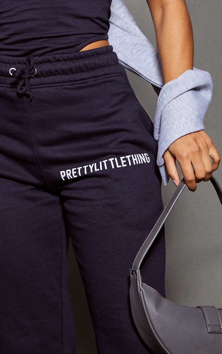 https://mediahub.prettylittlething.com/cnf2359_navy_xl_3