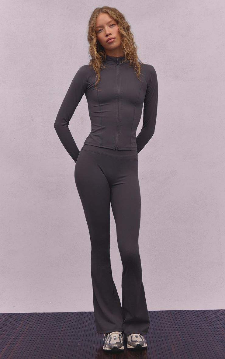 https://mediahub.prettylittlething.com/cnf4074_charcoal_xl_1