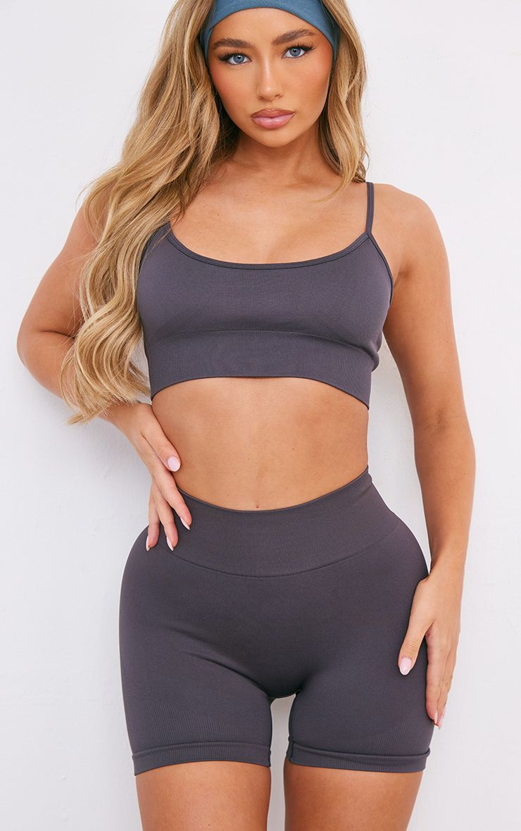 https://mediahub.prettylittlething.com/cnf7359_charcoal_xl