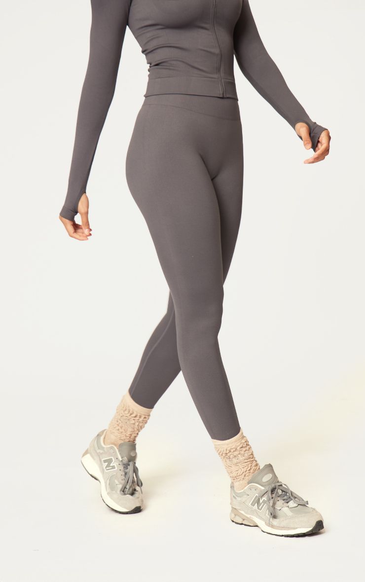 https://mediahub.prettylittlething.com/cnf7362_charcoal_xl_1