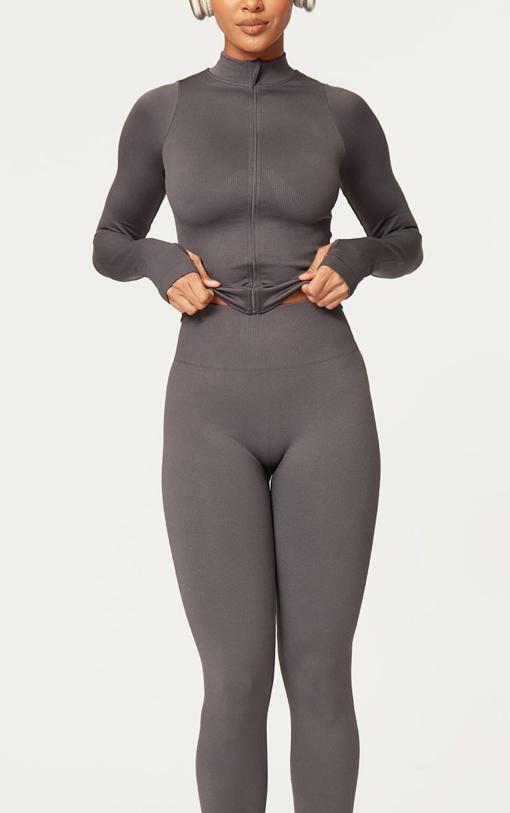 https://mediahub.prettylittlething.com/cnf7362_charcoal_xl_3