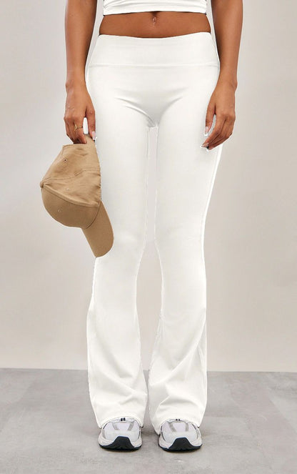 https://mediahub.prettylittlething.com/cnf7400_cream_xl