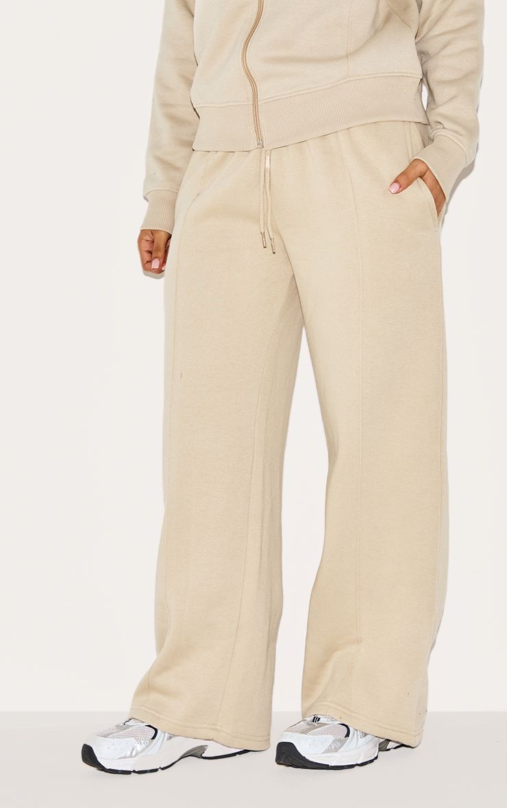 https://mediahub.prettylittlething.com/cng0329_pebble_xl_1