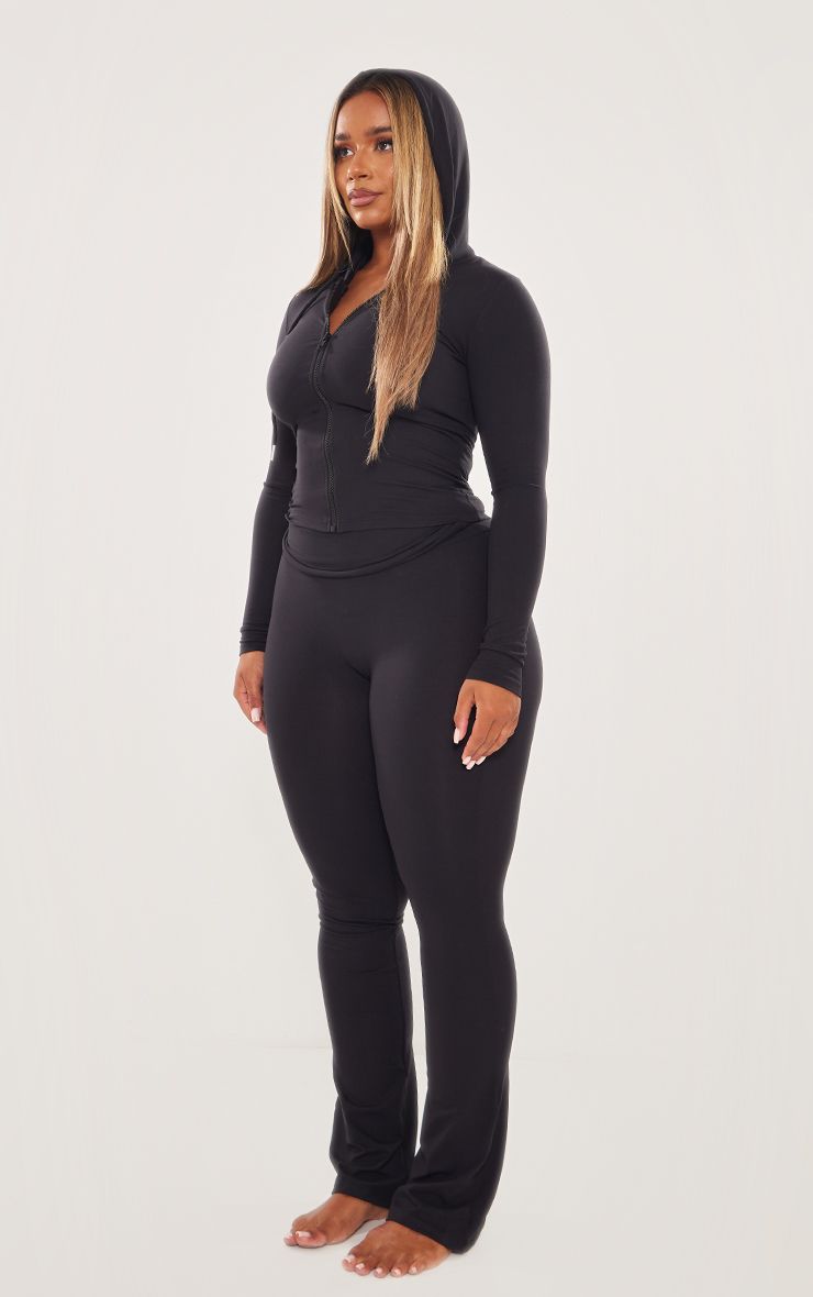 https://mediahub.prettylittlething.com/cng0591_black_xl_2