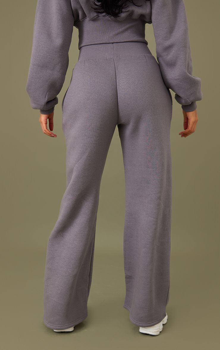 https://mediahub.prettylittlething.com/cng1301_steel%20blue_xl_2