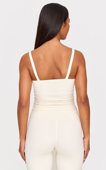 https://mediahub.prettylittlething.com/cng4257_bone_xl_1