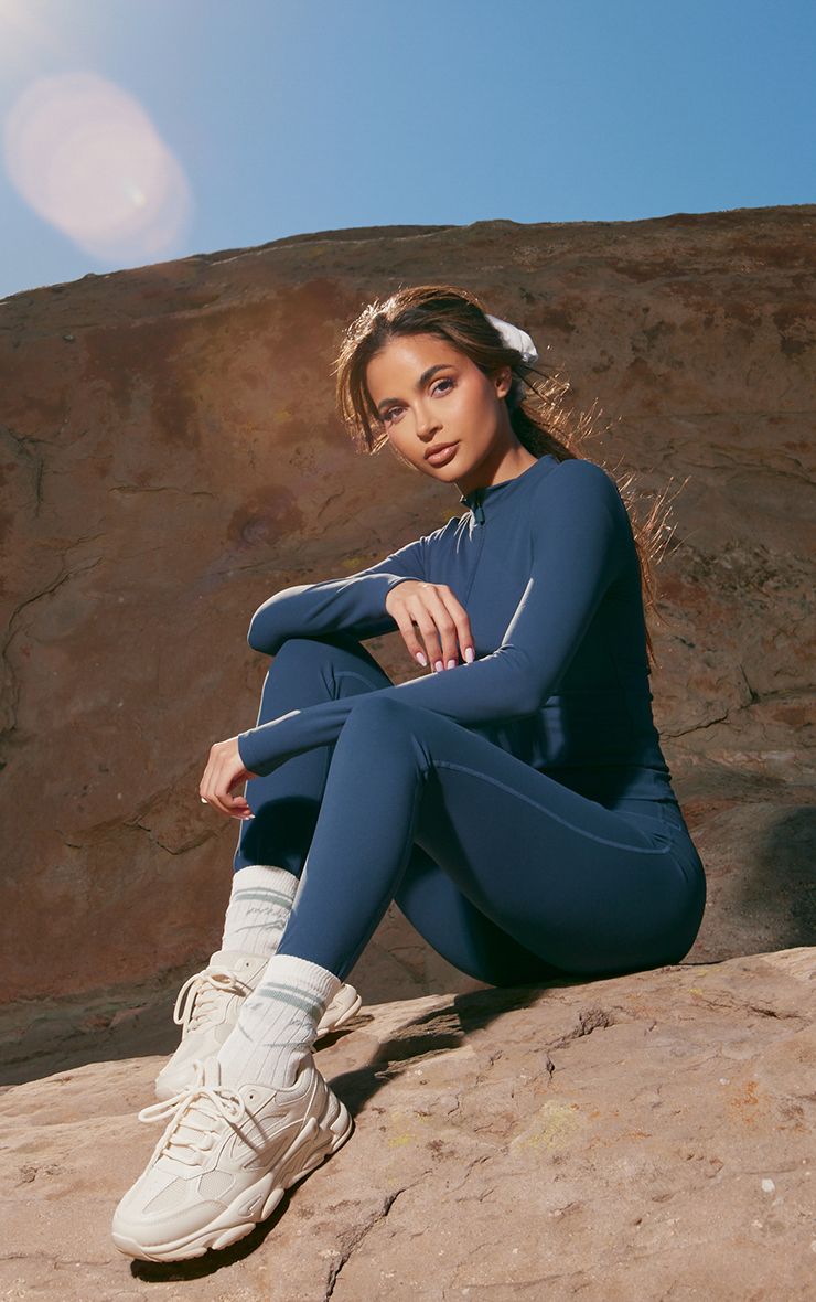 https://mediahub.prettylittlething.com/cnh1737_midnight%20blue_xl_2