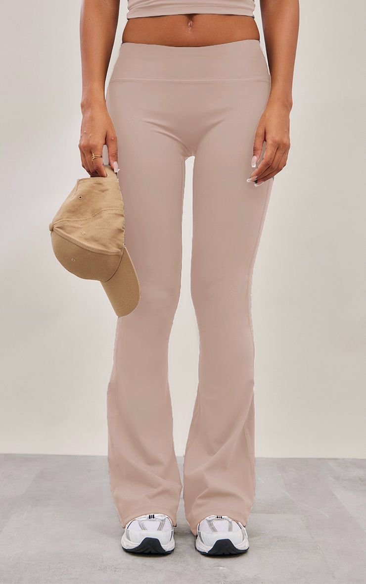 https://mediahub.prettylittlething.com/cnh2912_deep%20taupe_xl