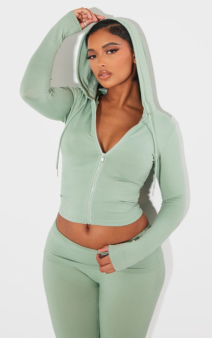 https://mediahub.prettylittlething.com/cnh4392_sage%20green_xl