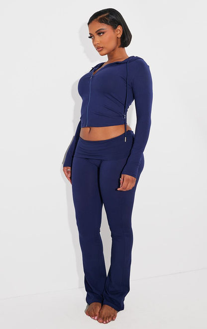 https://mediahub.prettylittlething.com/cnh4393_navy_xl_2