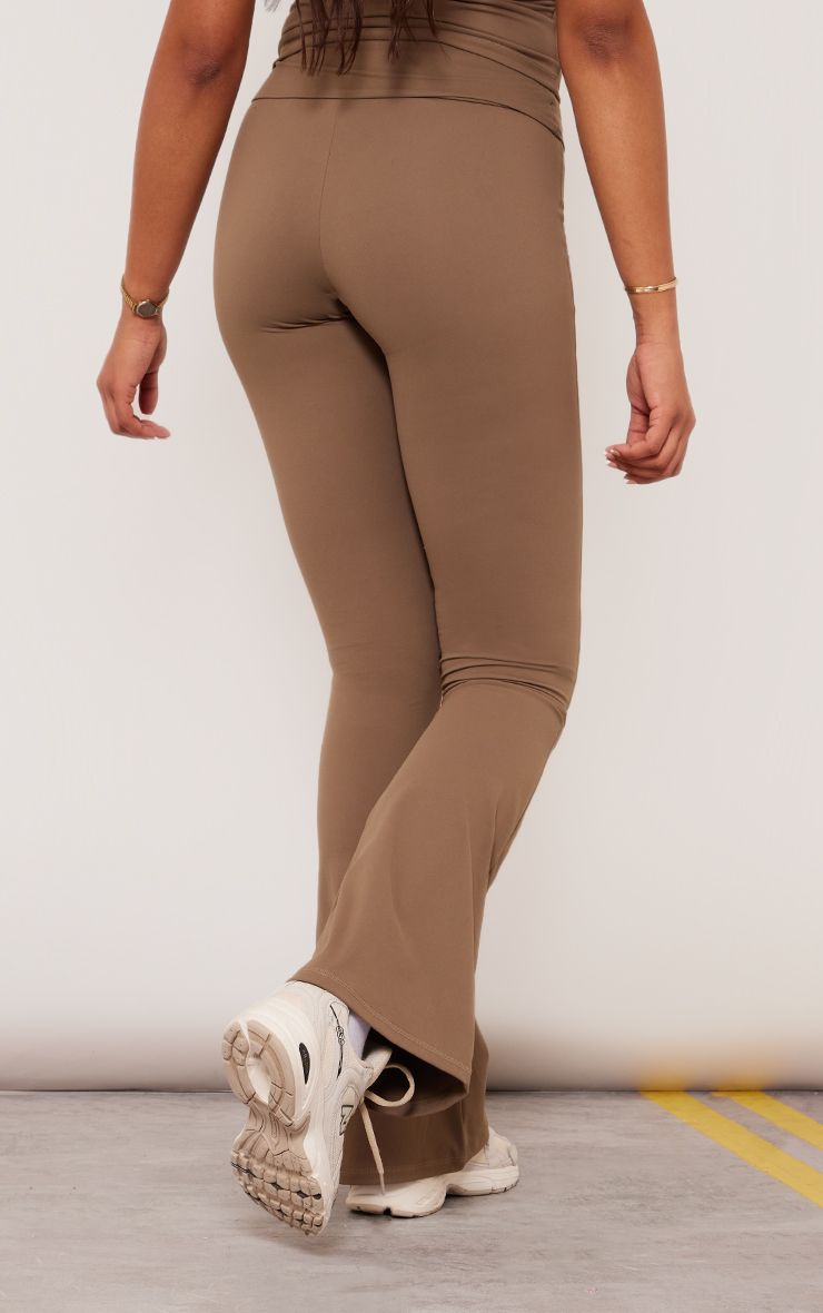 https://mediahub.prettylittlething.com/cnh5743_mocha_xl_2