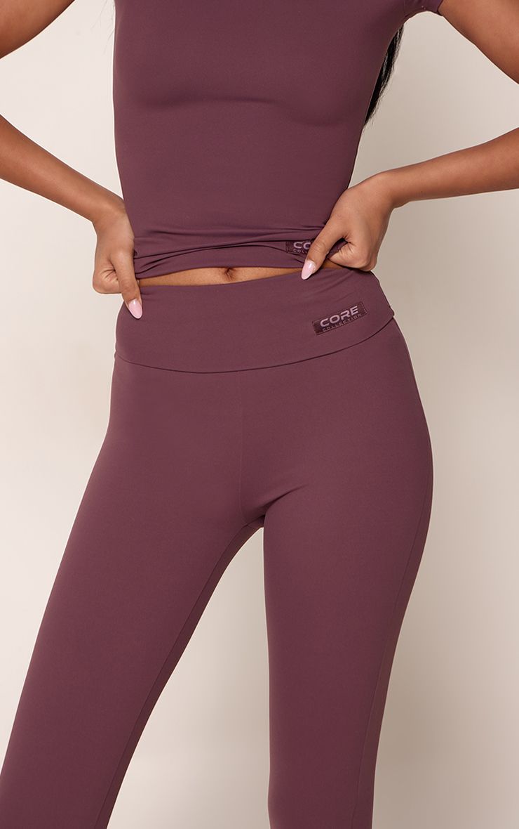 https://mediahub.prettylittlething.com/cnh5744_eggplant_xl_3