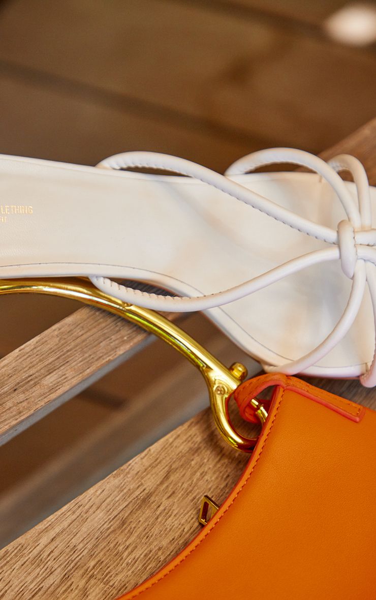 https://mediahub.prettylittlething.com/cnh8734_white_xl_2