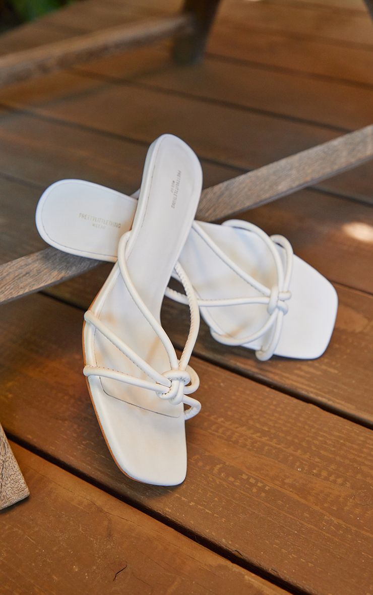 https://mediahub.prettylittlething.com/cnh8734_white_xl_3