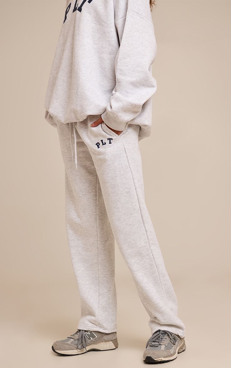 https://mediahub.prettylittlething.com/cni1457_ash%20grey_xl_1