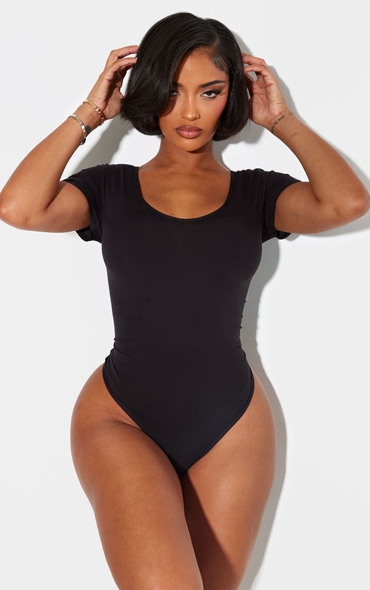 https://mediahub.prettylittlething.com/cni3060_black_xl