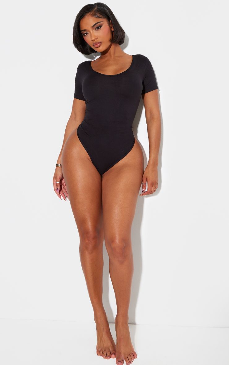 https://mediahub.prettylittlething.com/cni3060_black_xl_2