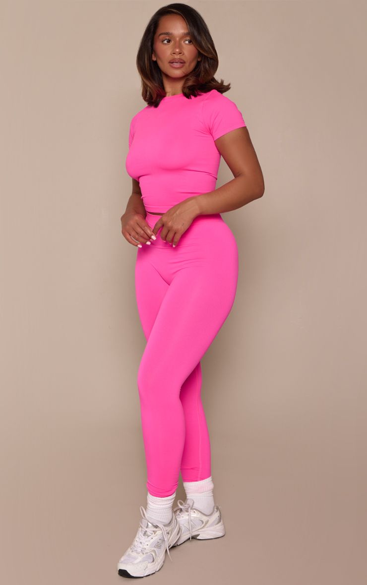 https://mediahub.prettylittlething.com/cni7915_neon%20pink_xl_2