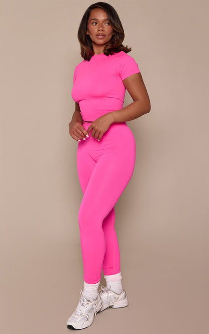 https://mediahub.prettylittlething.com/cni7915_neon%20pink_xl_2