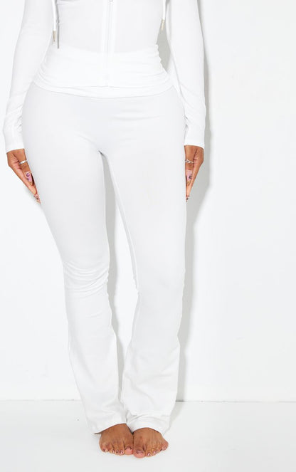 https://mediahub.prettylittlething.com/cnj0235_white_xl_1