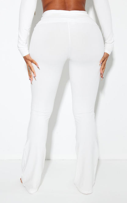 https://mediahub.prettylittlething.com/cnj0235_white_xl_2