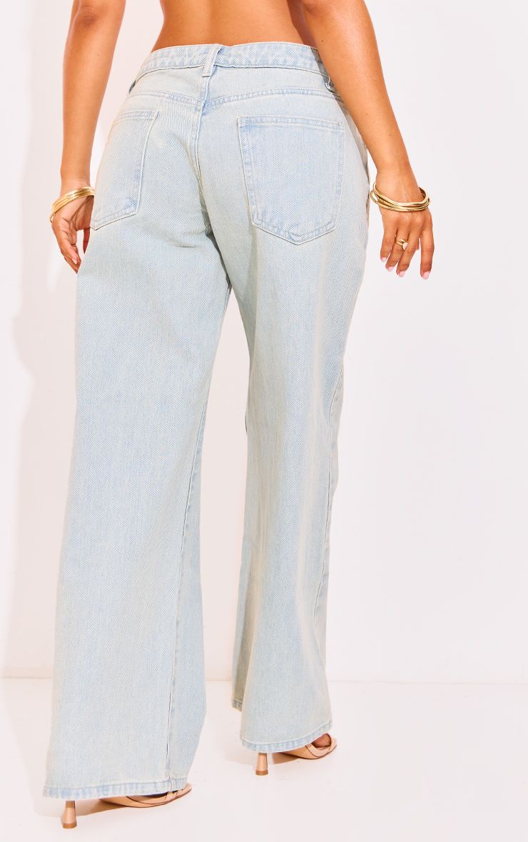 https://mediahub.prettylittlething.com/cnj2203_vintage%20bleach%20wash_xl_2