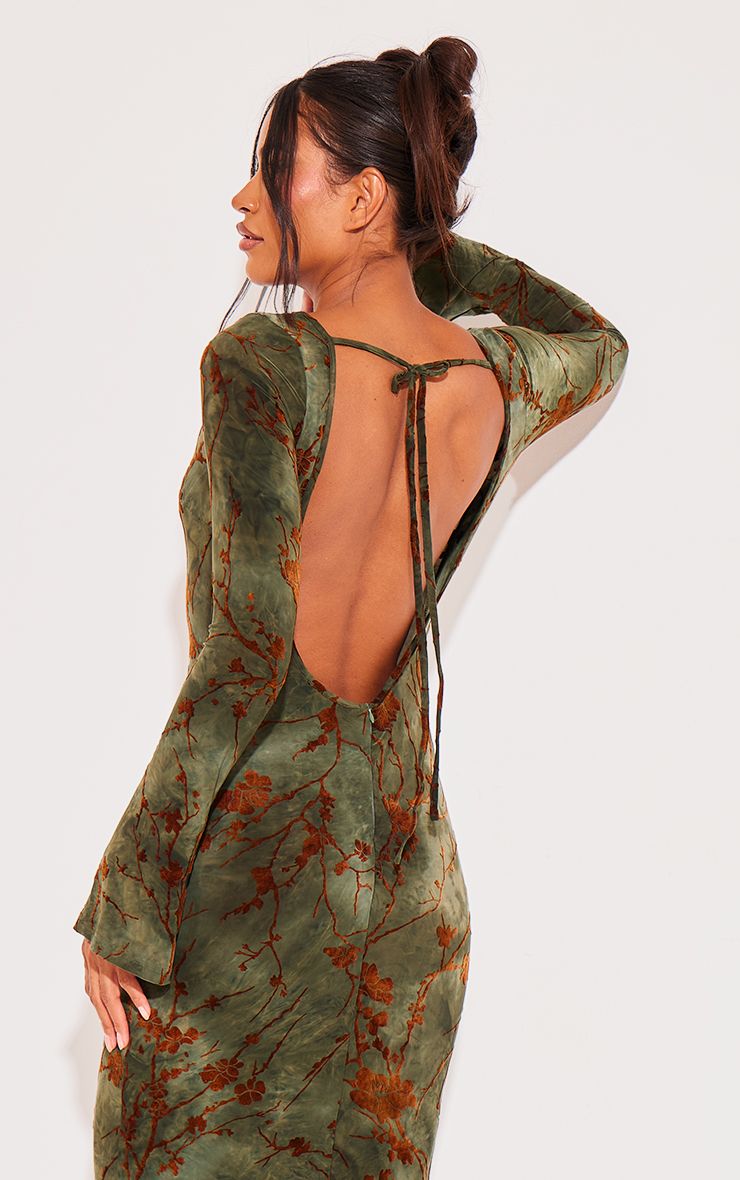https://mediahub.prettylittlething.com/cnj6441_green_xl_3