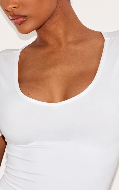 https://mediahub.prettylittlething.com/cnj7650_white_xl_3