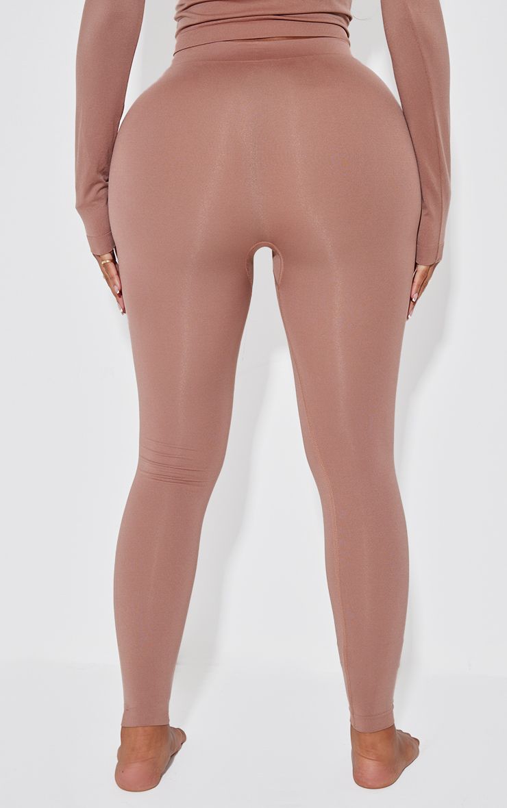 https://mediahub.prettylittlething.com/cnj7987_taupe_xl_2
