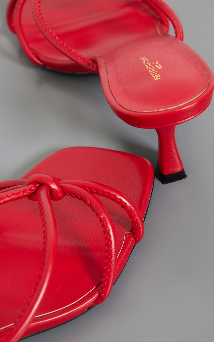 https://mediahub.prettylittlething.com/cnj9117_red_xl_2