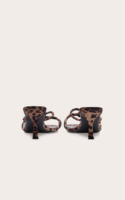 https://mediahub.prettylittlething.com/cnj9119_leopard_xl_2