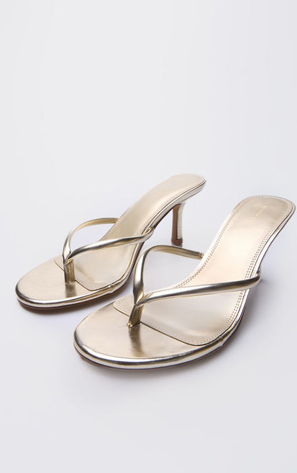 https://mediahub.prettylittlething.com/cnk0230_gold_xl_3