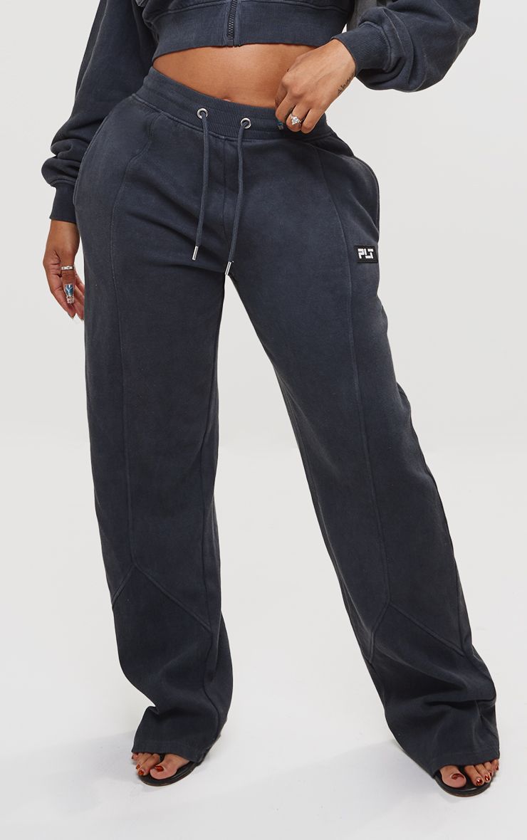 https://mediahub.prettylittlething.com/cnk0467_washed%20charcoal_xl_1