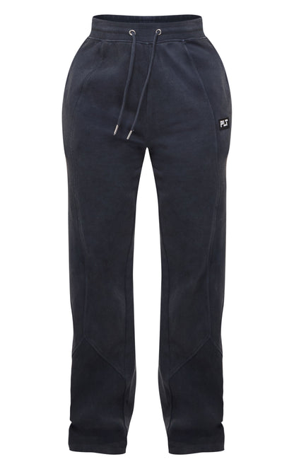 https://mediahub.prettylittlething.com/cnk0467_washed%20charcoal_xl_4