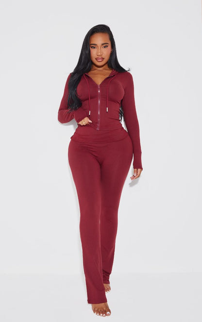 https://mediahub.prettylittlething.com/cnk0781_burgundy_xl_2
